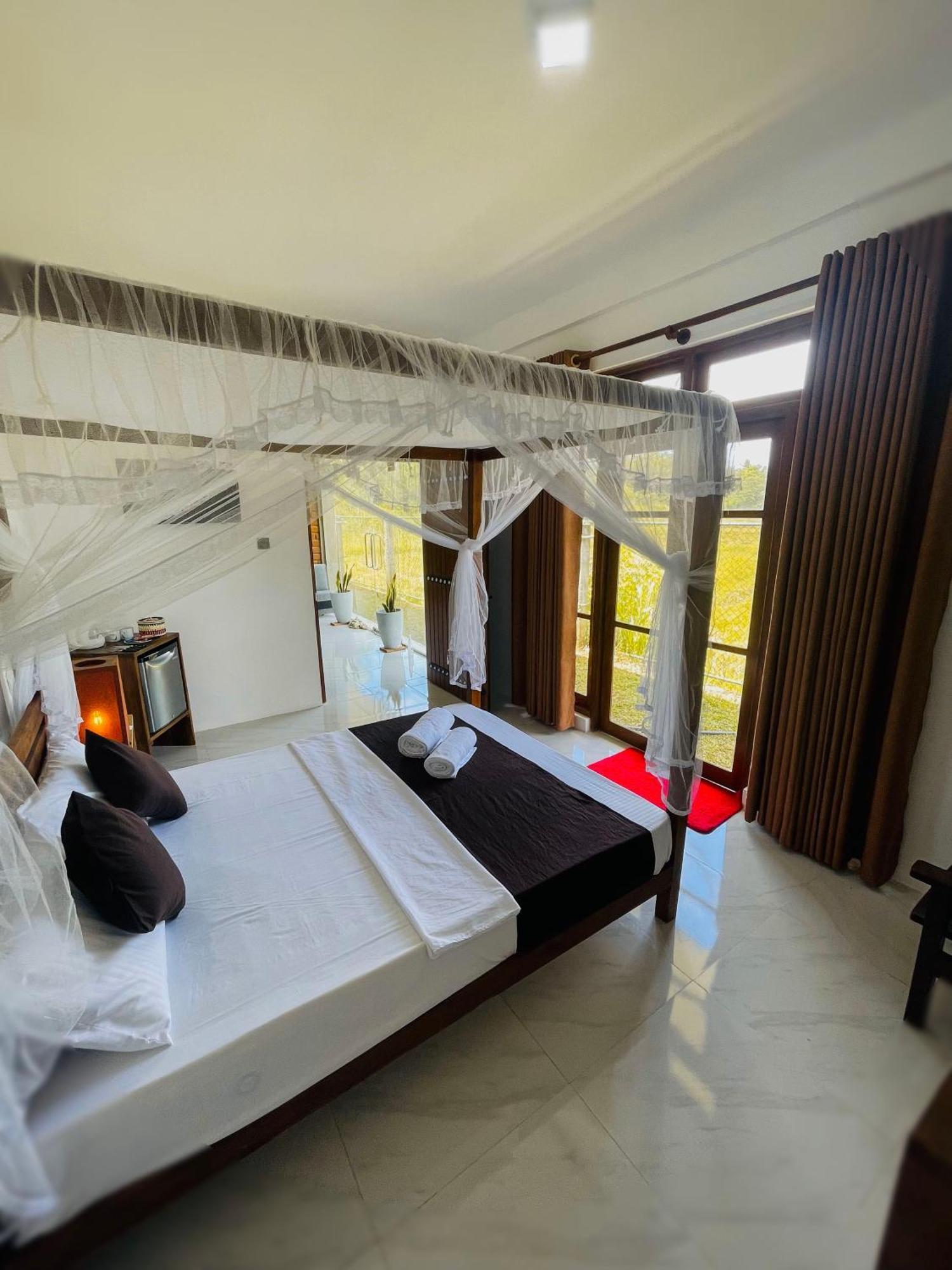 The Lotus Villa Sigiriya Exterior photo