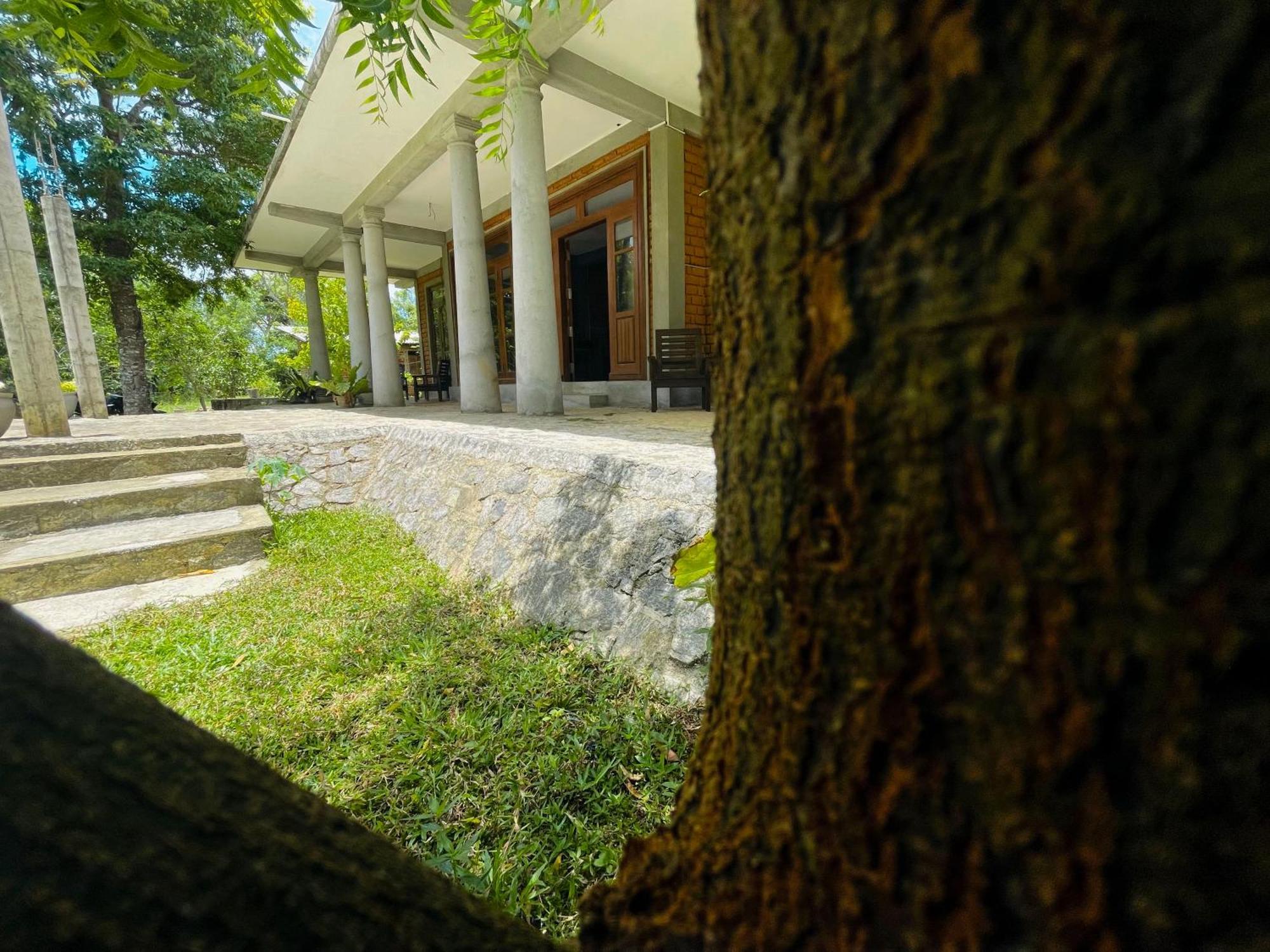 The Lotus Villa Sigiriya Exterior photo
